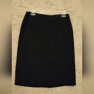 Calvin Klein Elegant Black Pencil Skirt